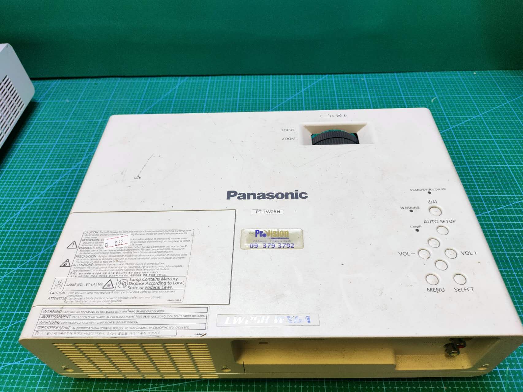 Projector Panasonic PT-LW25H For Home Use Projectors