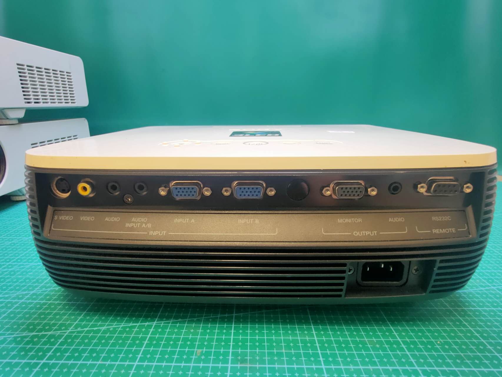 Projector Sony VPL-EX4 For Home Use Projectors