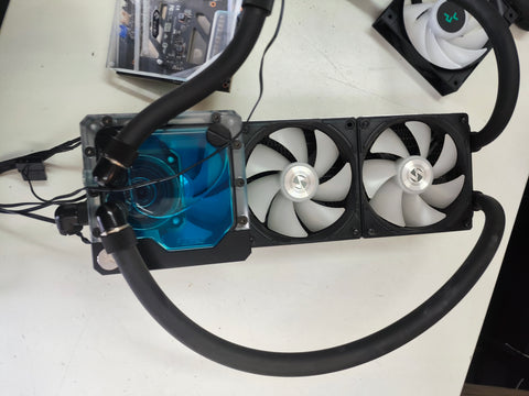 EVGA EKWB RTX 3090 24GB  ULTRA GAMING watercooling gpu