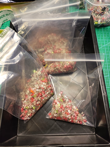 AEPC 50g Mixed LEDs Grab Bag (Through-Hole, Various Colours)