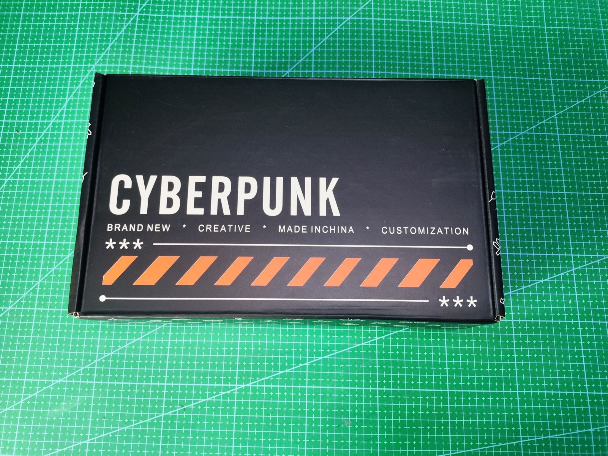 Cyberpunk Type-C USB Power Hub