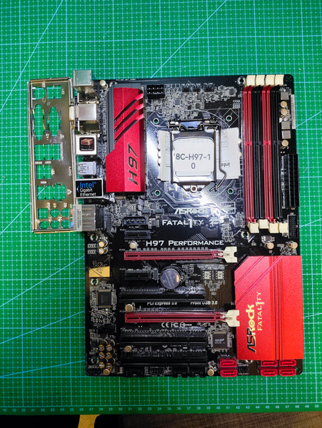 PCパーツ LGA1150 Asrock FATAL1TY H97 Performance ASRock > Fatal1ty H97 Performance