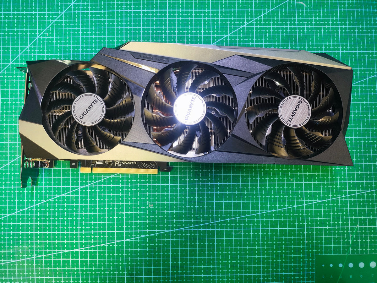 Gigabyte GeForce RTX™ 3080 GAMING OC 10G GPU