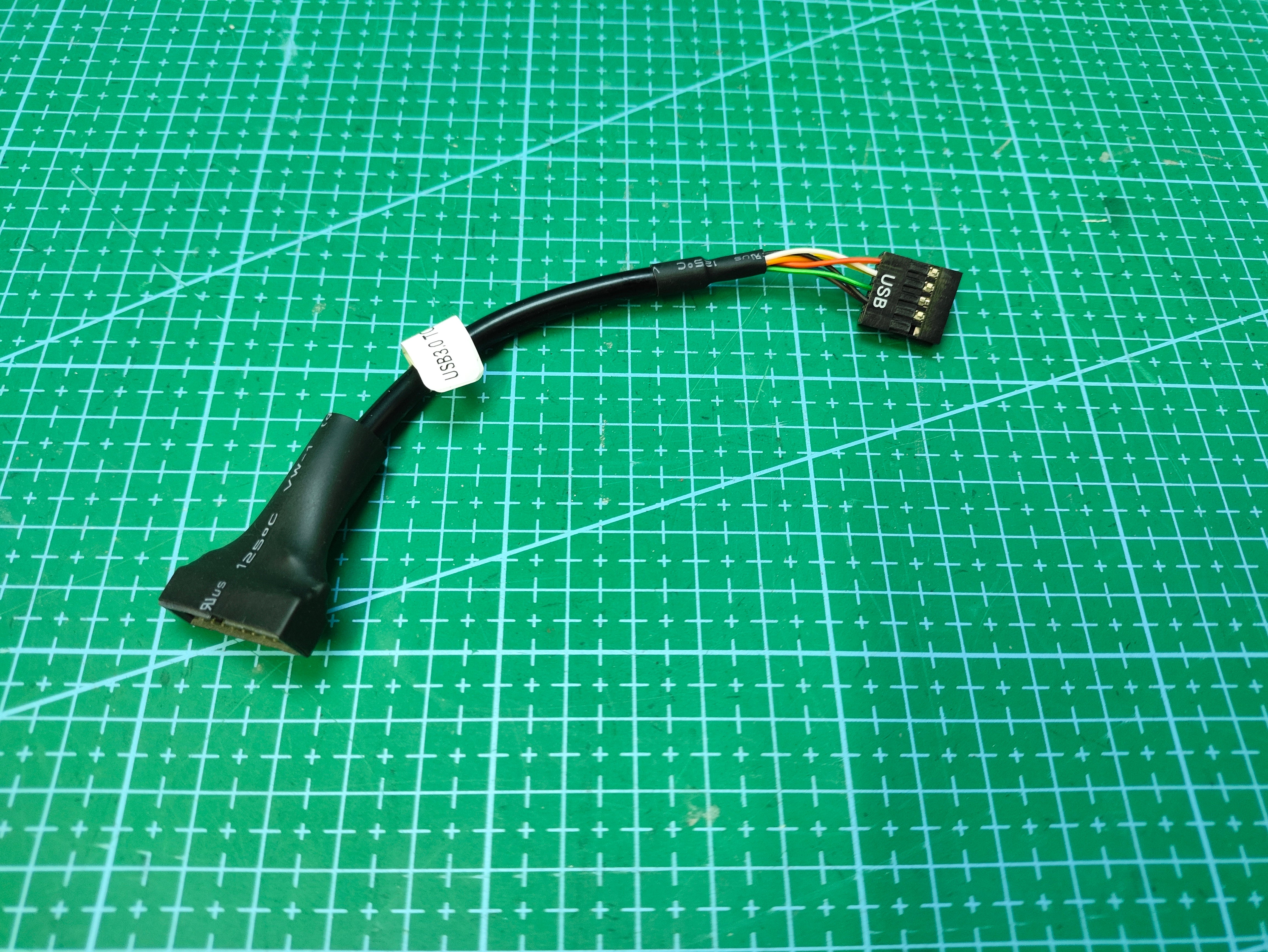 USB 3.0 20-Pin to USB 2.0 9-Pin Front Panel Adapter Cable - 15cm - main adapter or cable view