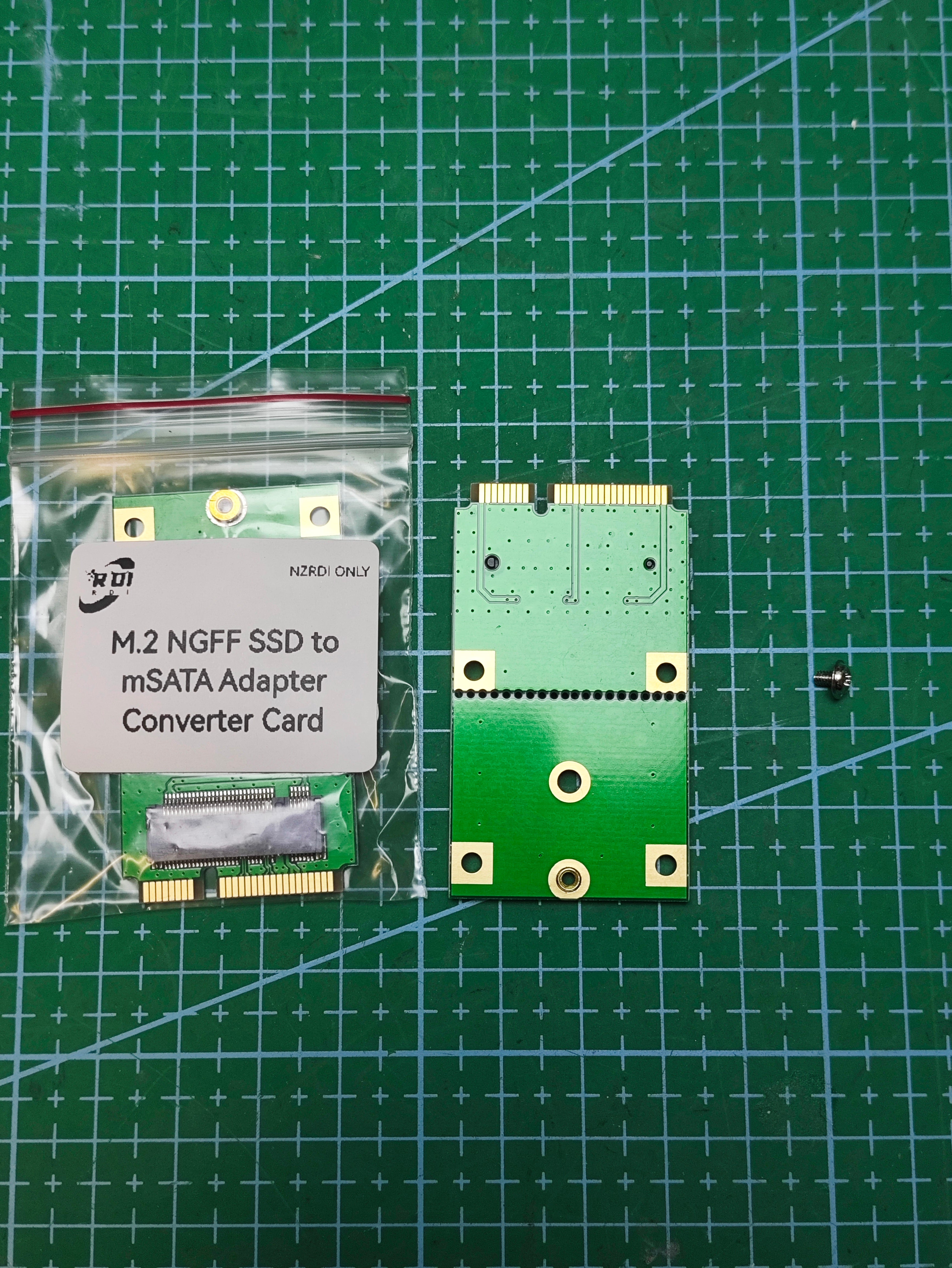 M.2 NGFF SSD to mSATA Adapter Converter Card - connector or module detail