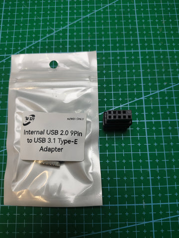 Internal USB 2.0 9Pin to USB 3.1 Type-E Adapter - additional detail photo 4