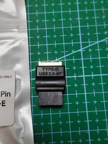 Internal USB 2.0 9Pin to USB 3.1 Type-E Adapter - additional detail photo 5