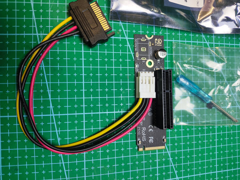 M.2 NVMe SSD to PCIe 4.0 x4 Adapter Card - connector or module detail