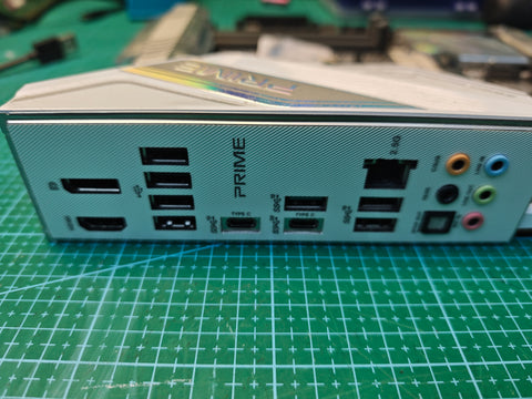 ASUS PRIME Z590-A integrated rear I/O ports detail