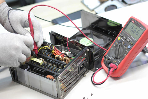 One-to-one computer configuration customization / Repair consultation